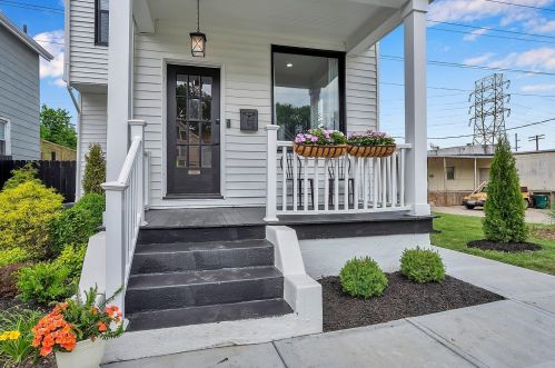 3446 Cardiff Ave, Cincinnati OH  45209-1318 exterior