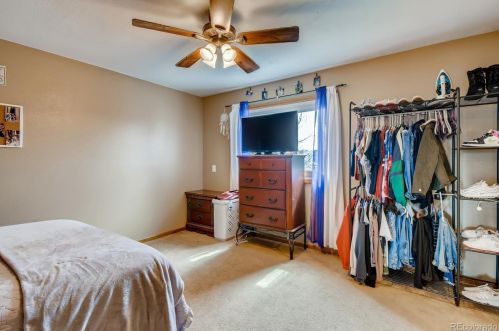 5897 Pagosa Way, Aurora CO 80011-4931 exterior