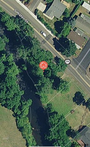 1306 Water St, Silverton OR  97381-1339 exterior