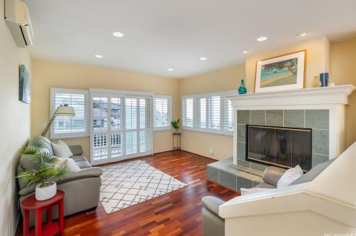 2130 Okoa St, Honolulu HI  96821-2644 exterior