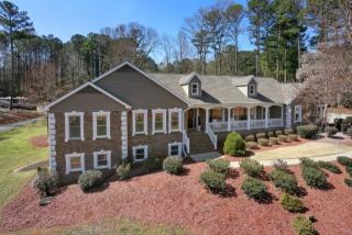 1380 Shallowford Rd, Marietta, GA 30066-1858