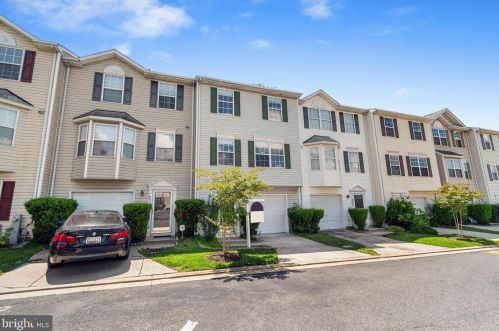 8821 Goose Landing Cir, Columbia MD  21045-2179 exterior