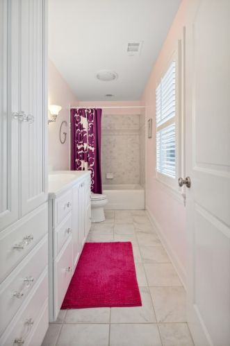 267 Middaugh Rd, Willowbrook IL  60514-1067 exterior