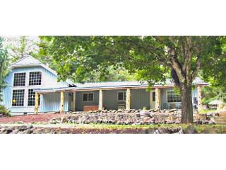 9535 Lee Rd, Gaston, OR 97119-9182