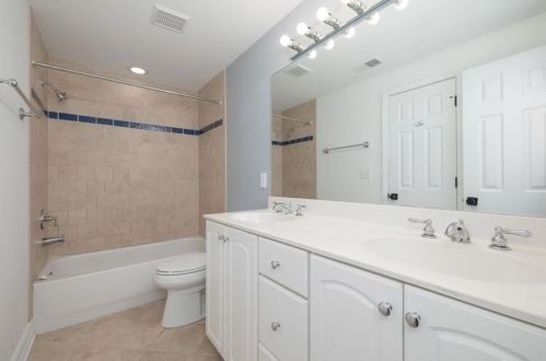 1274 Euclade Ct, Atlanta GA  30329-3729 exterior