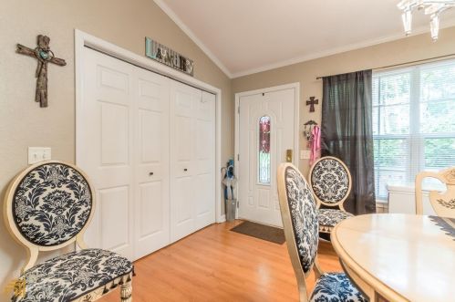 159 Sunset St, Clarkesville, GA 30523-5825