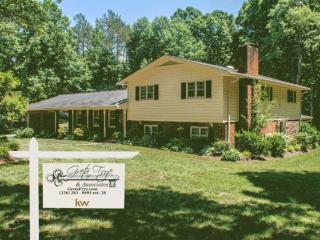 336 Lee Ave, Lexington, NC 27295-8400