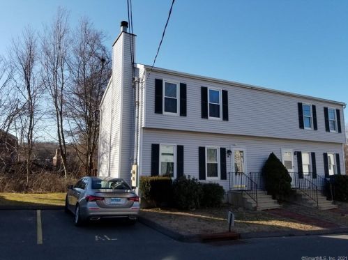 245 Colonial Ave, Waterbury, CT 06704-1357