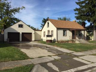 2254 Amherst Ave, Columbus OH  43223-1715 exterior