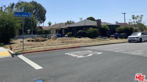 1580 New York Dr, Altadena, CA 91001-3245