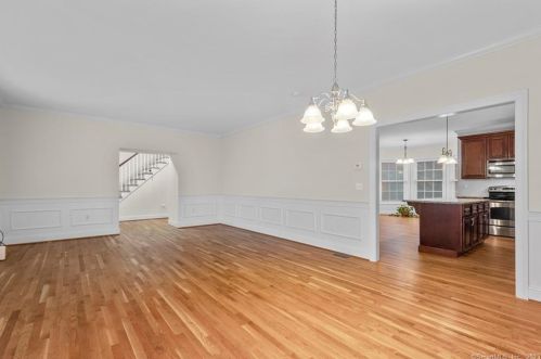 85 Nutmeg Cir, Colchester CT  06415-2314 exterior