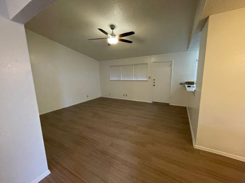 4803 Bundyhill Dr, Austin TX  78723-6115 exterior