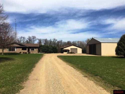 59072 800th St, Alpha, MN 56111-3071