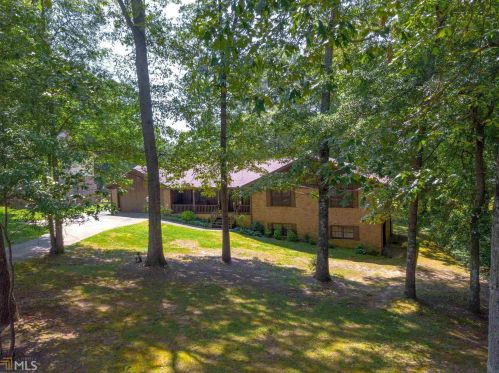 160 Country Roads Cir, Stockbridge GA  30281-1338 exterior