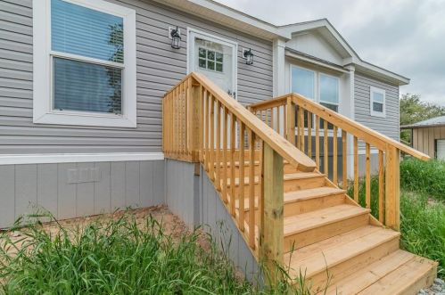 6152 Adelbert Dr, Fort Worth TX  76135-5226 exterior