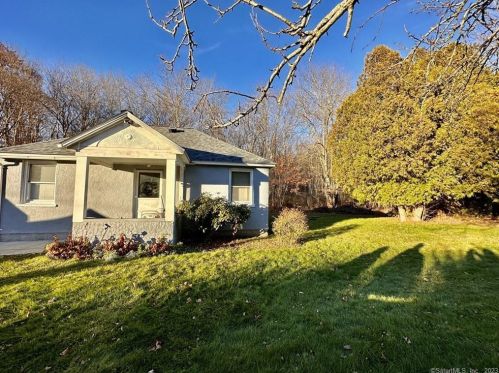 416 Hampton Rd, North Windham, CT 06235-2646
