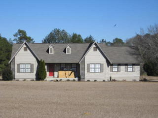 250 Columbus Dr, Vidalia, GA 30474-9522