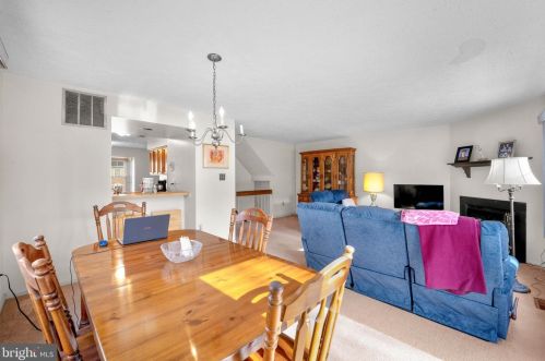 11440 Encore Dr, Silver Spring MD 20901-5043 exterior