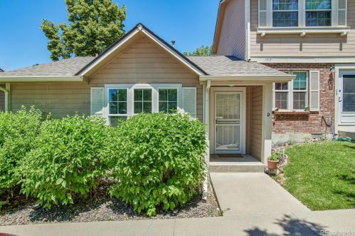 1513 Ouray Cir, Aurora, CO 80017-5182