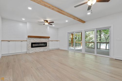 325 Rays Rd, Lavonia, GA 30553-6907
