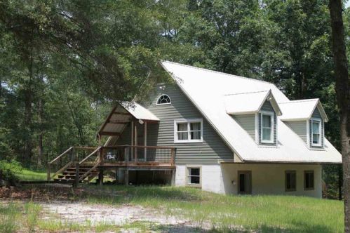 2168 Old Georgetown Rd, Cassatt, SC 29032-9382