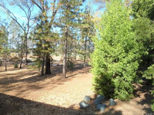 1348 Manhattan Dr, Paradise CA 95969 exterior