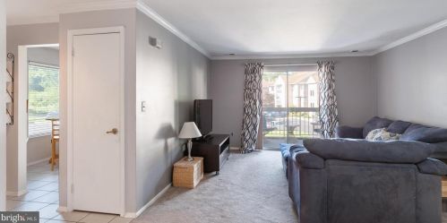 363 Silvia St, Trenton NJ 08628-3237 exterior