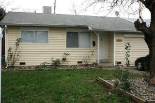 3262 Camellia St, Anderson, CA 96007-3713