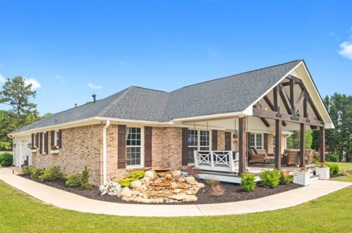 620 Tri County Rd, Brooks, GA 30205-2446