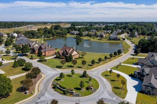 3881 Bentgrass Ln, Jefferson GA  30549-9607 exterior