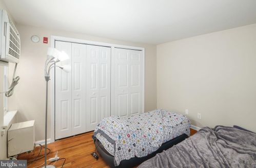 1336 Lombard St, Philadelphia PA  19147-1004 exterior