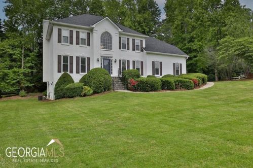 4550 Wenden Ln, Marietta, GA 30062-5695
