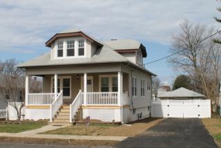 47 Provost Ave, Keyport, NJ 07735-1055