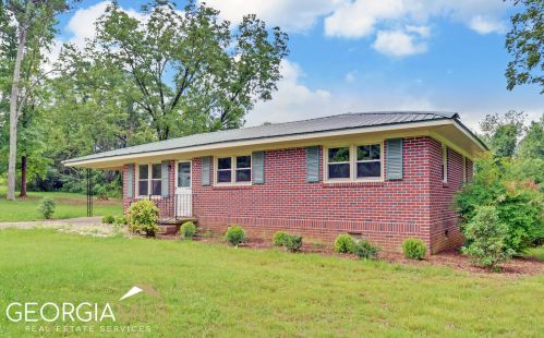 8175 Lavonia Hwy, Lavonia, GA 30553-4575