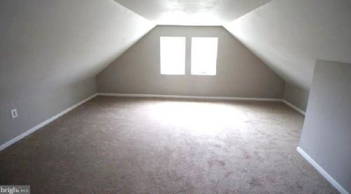 166 Samdin Blvd, Trenton NJ  08610-3933 exterior