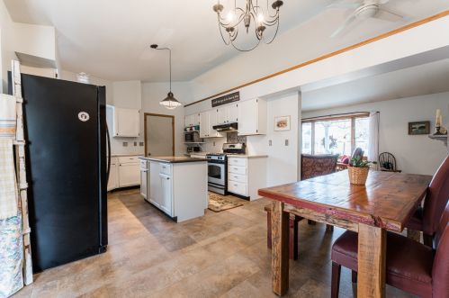 105 Fork Rd, Nelson IL  61021-7307 exterior