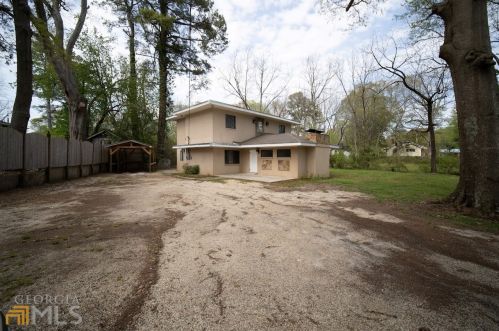 412 West Ave, Carrollton, GA 30117-3424
