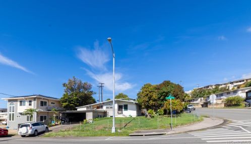 1712 Kapalama Ave, Honolulu HI  96817-2727 exterior