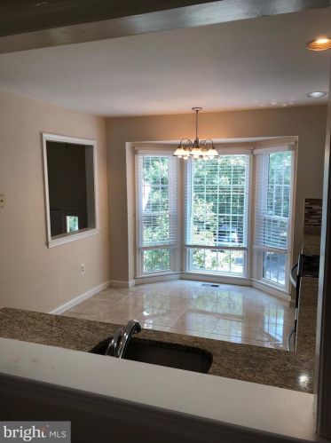 7356 Hidden Knolls Ct, Springfield VA  22153-1911 exterior