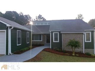 5195 Cascade Hills Cir, Atlanta, GA 30331-7378