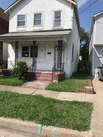 906 Pollard St, Norfolk VA  23504-1904 exterior