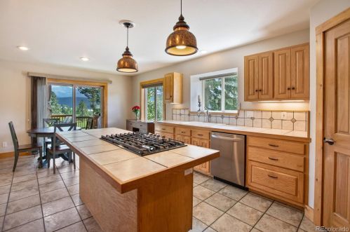 591 Majestic Pkwy, Woodland Park CO  80863-7736 exterior