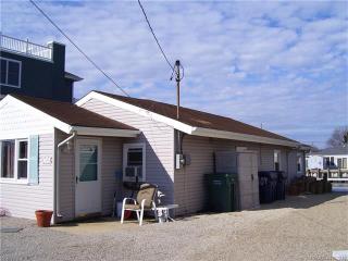 109 Boat Dr, Tuckerton, NJ 08087-1613