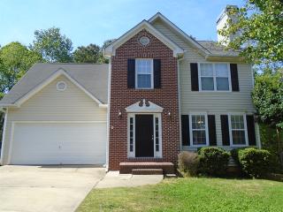 804 Eagle Glen Xing, Holly Springs GA  30189-6956 exterior