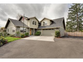 848 Sunrise Ln, Beaverton, OR 97124-2416