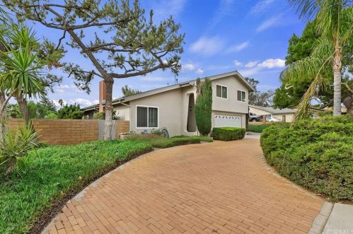 5775 Avenue Juan Bautista, Riverside CA  92509-6407 exterior