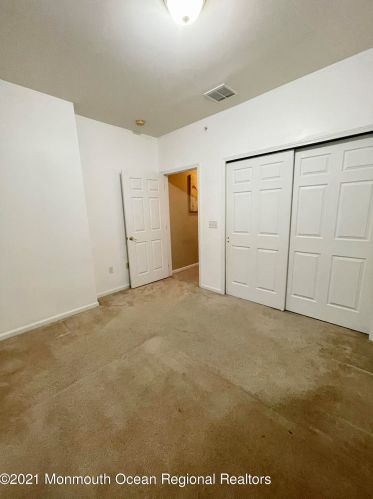 431 Ml Pond Way, Tinton Falls NJ 07724-2477 exterior