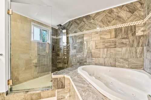 370 Yorkshire Cir, Anaheim CA 92808-1313 exterior