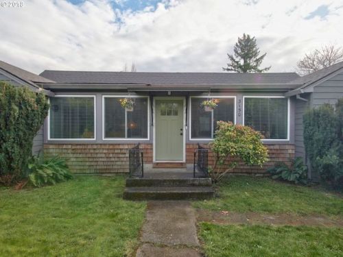 3150 Maple St, Portland OR  97267-1443 exterior