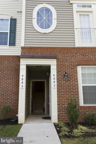 4845 Dane Ridge Cir, Woodbridge, VA 22193